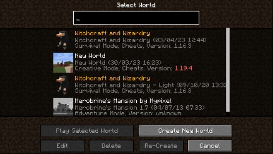 Minecraft Hogwarts map: the Minecraft Witchcraft and Wizardry map by The Floo Network appears in a list of single player worlds.