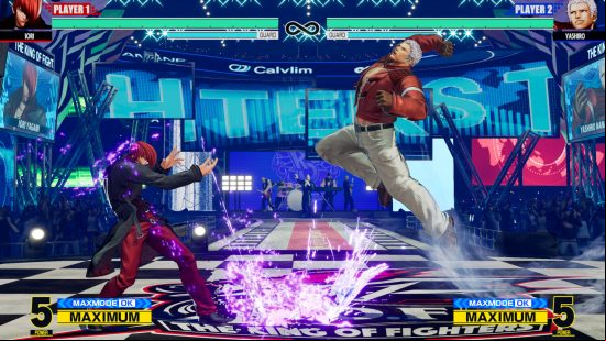 Best fighting games: Yashiro and Iori fighting in the middle of a concert stage in The King of Fighters XV.