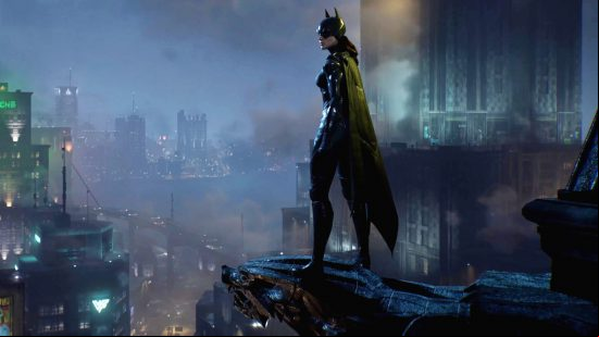 Gotham Knights review - Batgirl stands on a grotesque, looking over Gotham City