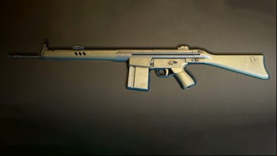 Modern Warfare 2 Best Lachman-762 Loadout: The Lachmann 762 encased in foam in the Gunsmith menu