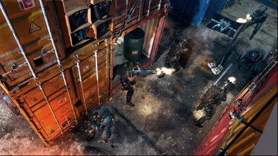 Warzone 2 Season 1 Reloaded: soldiers fight inbetween cargo containers