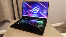 Asus ROG Strix Scar 17 (2022) review