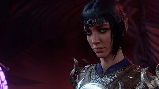 BG3 Paladin build: a dark-haired paladin, shadowheart; gods favourite princess.
