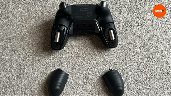 Nacon Revolution 5 Pro Weights