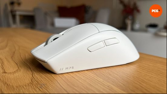 Corsair M75 Wireless side profile 