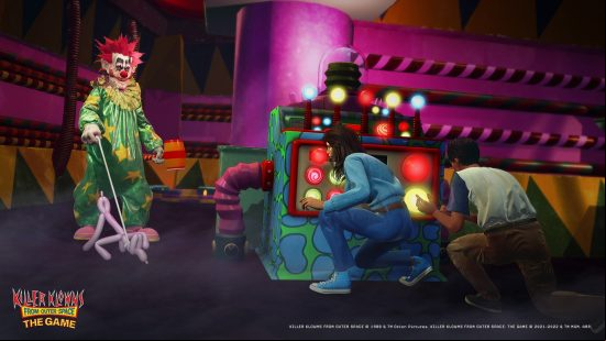 Spikey finds some survivors with the help of his balloon dog in Killer Klowns from Outer Space the game.
