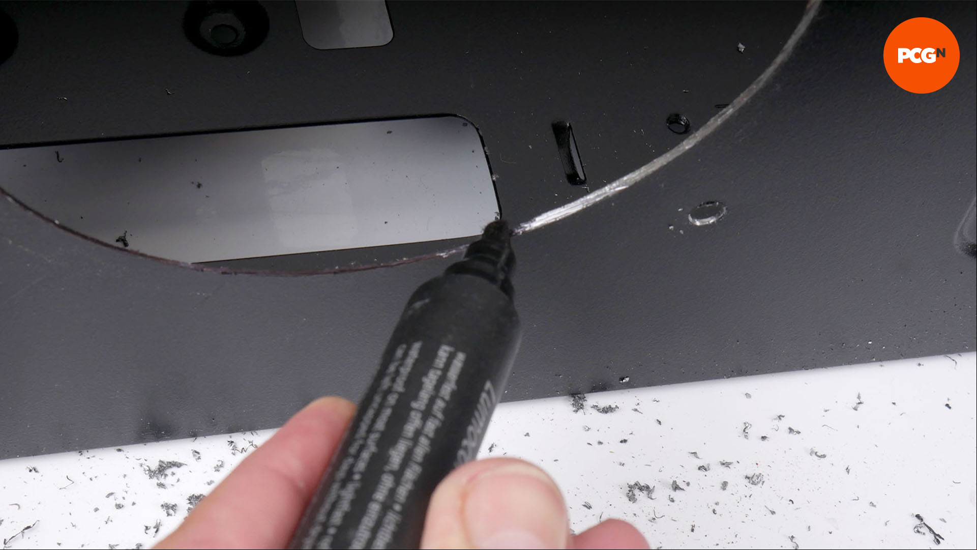How to add fan mounts to your PC case: Color edges