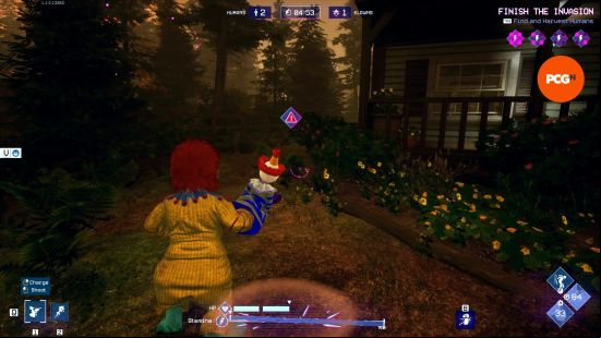 Killer Klowns from Outer Space tips: A red marker appears in front of Shorty, briefly showing the location of a human player character.