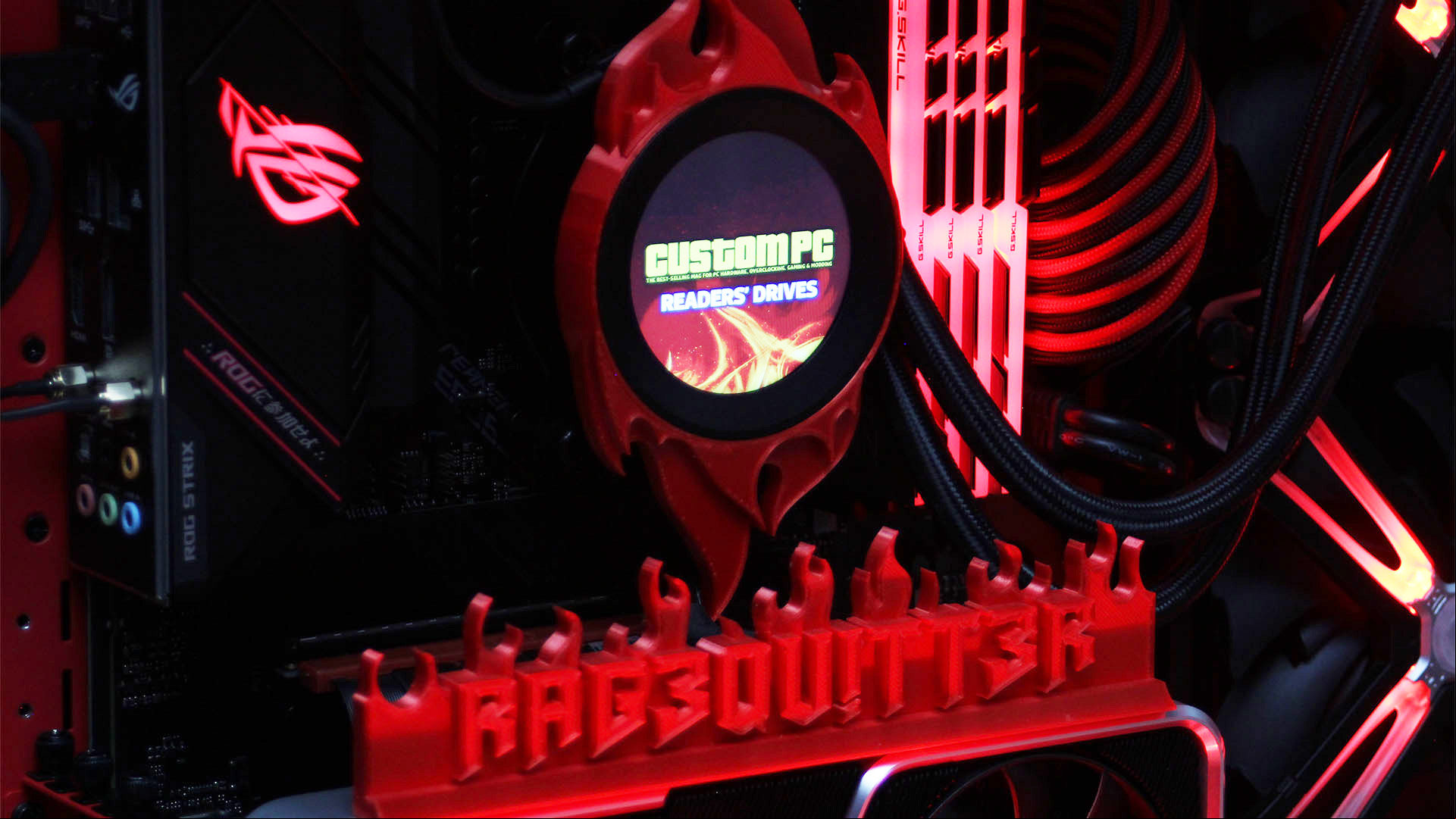 The AIO in the Bioshock gaming PC displaying the Custom Pc logo