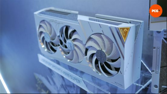 gigabyte aorus geforce rtx 4080 super xtreme ice 03