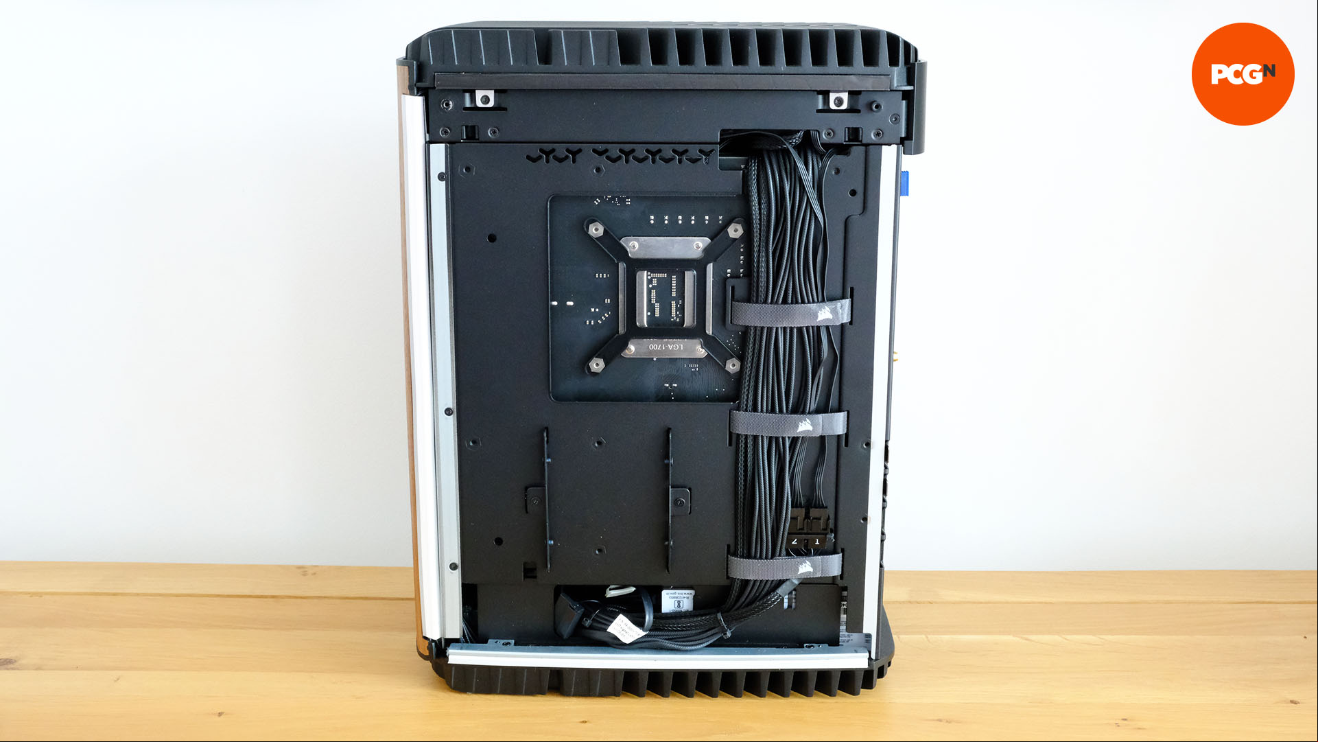 Corsair One 500 review: Cable tidying round motherboard tray