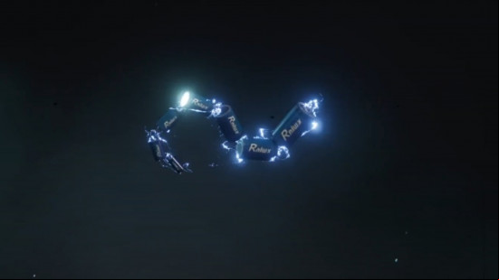 Electric Eel, one of the Once Human Deviants, a snake-like creature made from metal, with electrical sparks between it's body parts.
