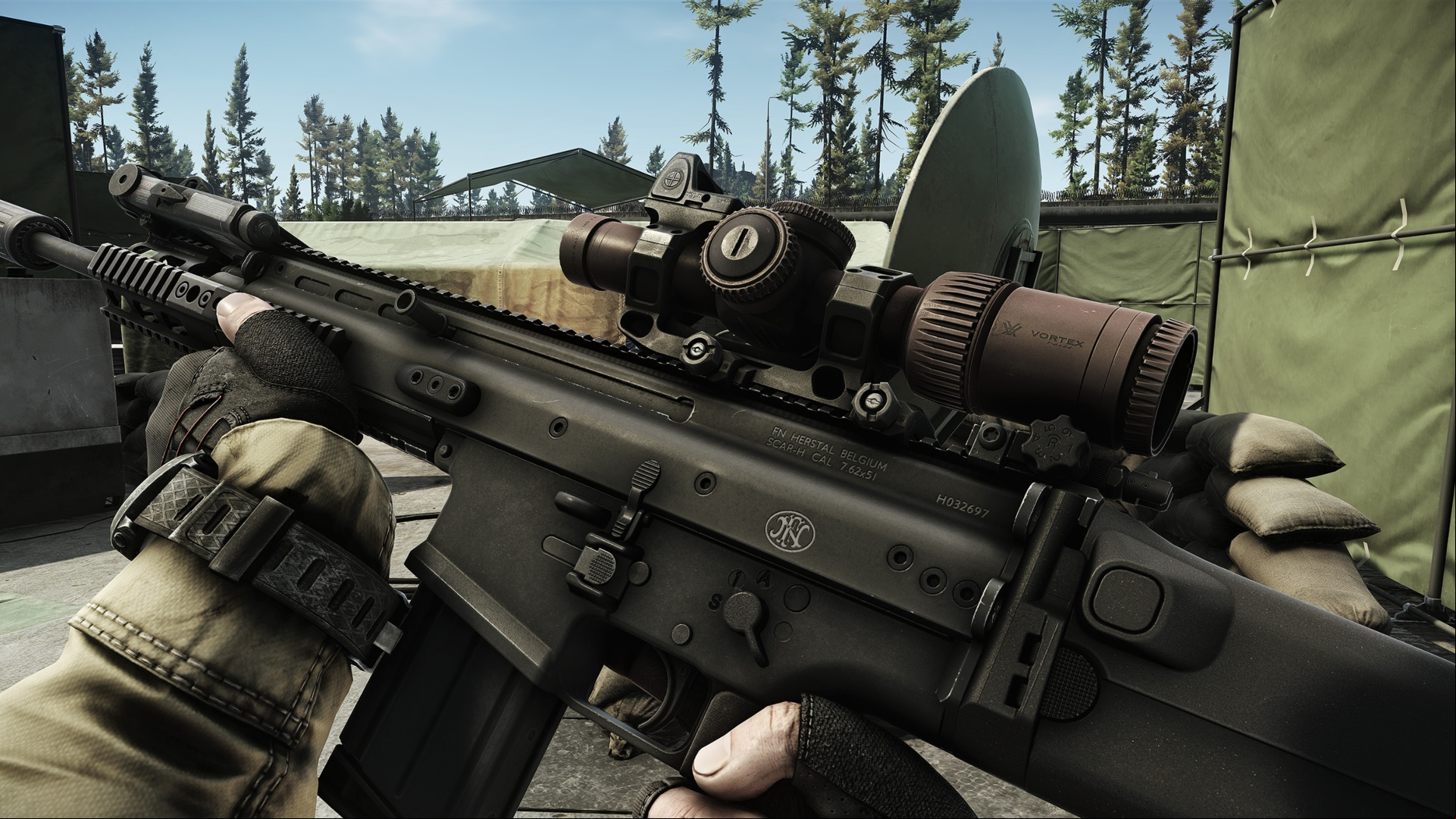 Escape From Tarkov patch notes 0.15: A soldier holding a gun in extraction FPS game EFT