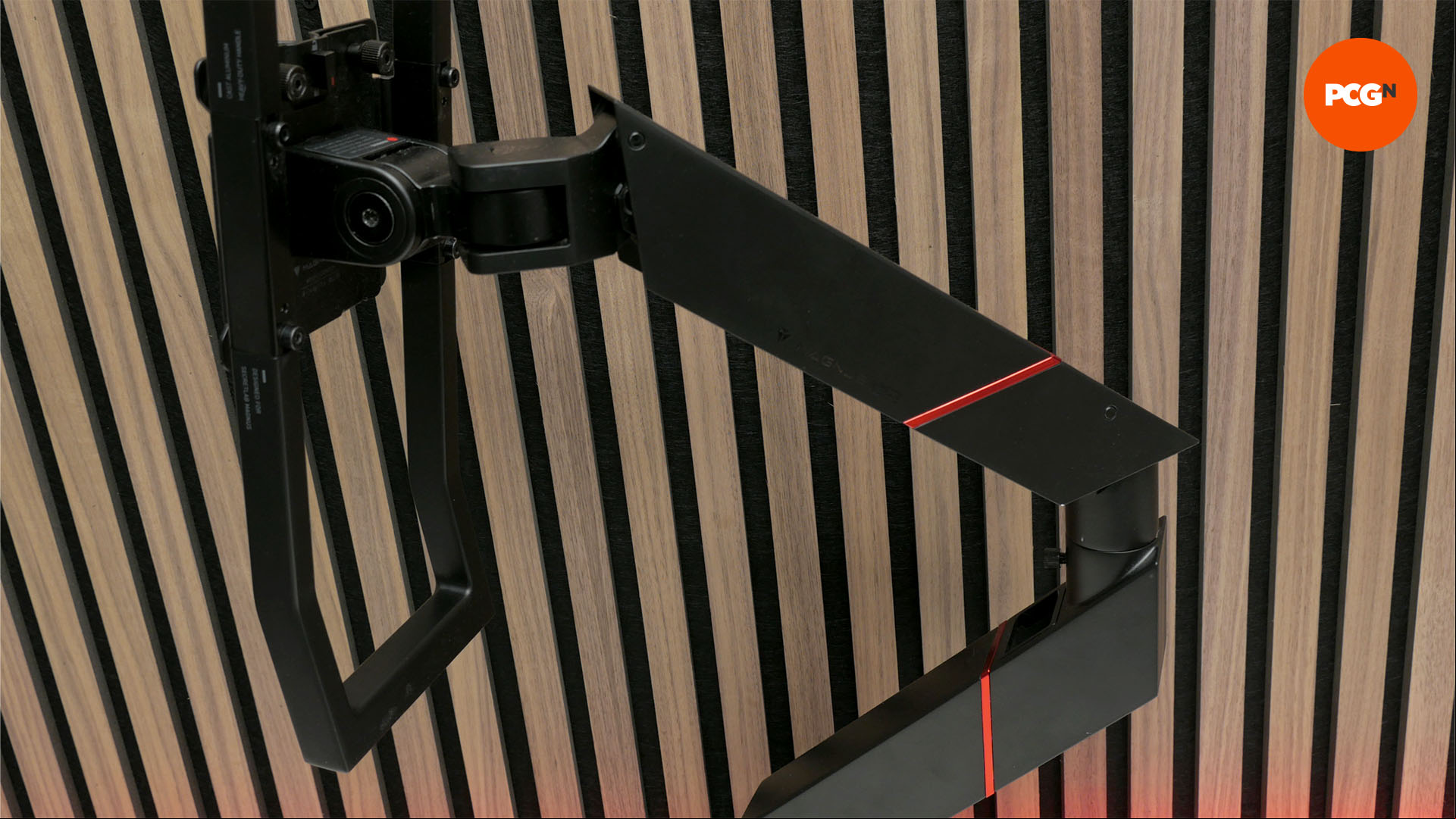 secretlab heavy duty monitor arm review 04 arm articulation