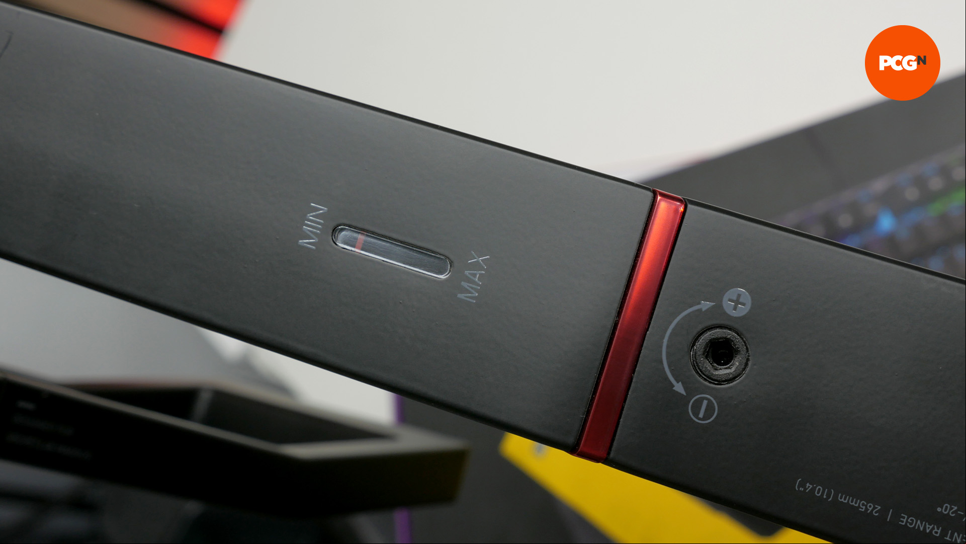 secretlab heavy duty monitor arm review 10 tension adustment