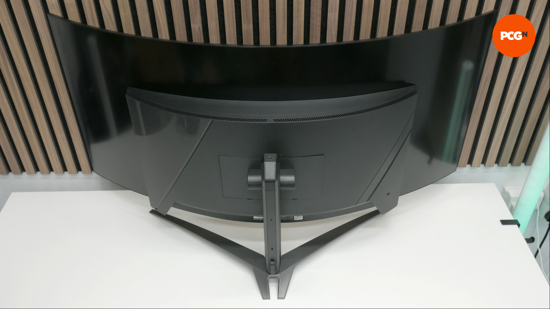 acer predator x45 review 07 800r curve back