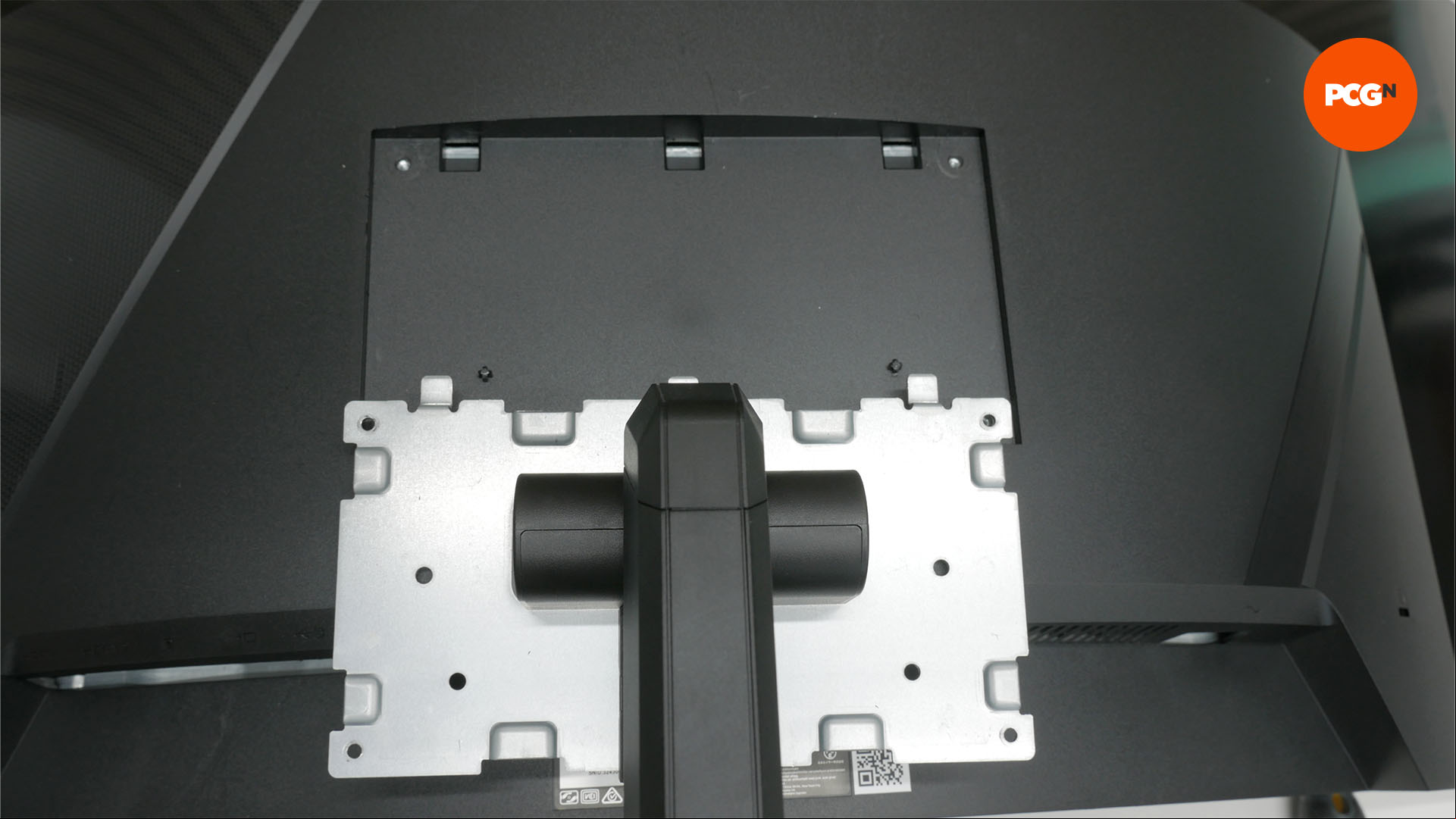 acer predator x45 review 10 vesa mount