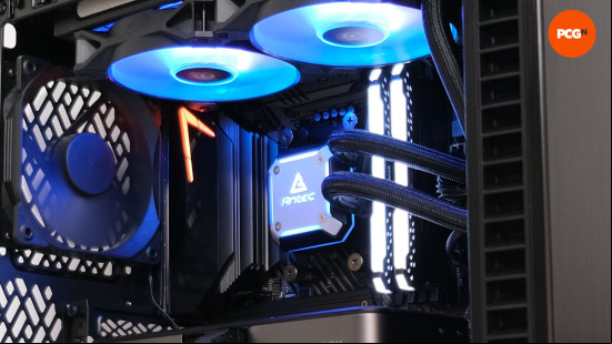Corsair Vengeance RGB Pro review: Lighting when installed in a PC