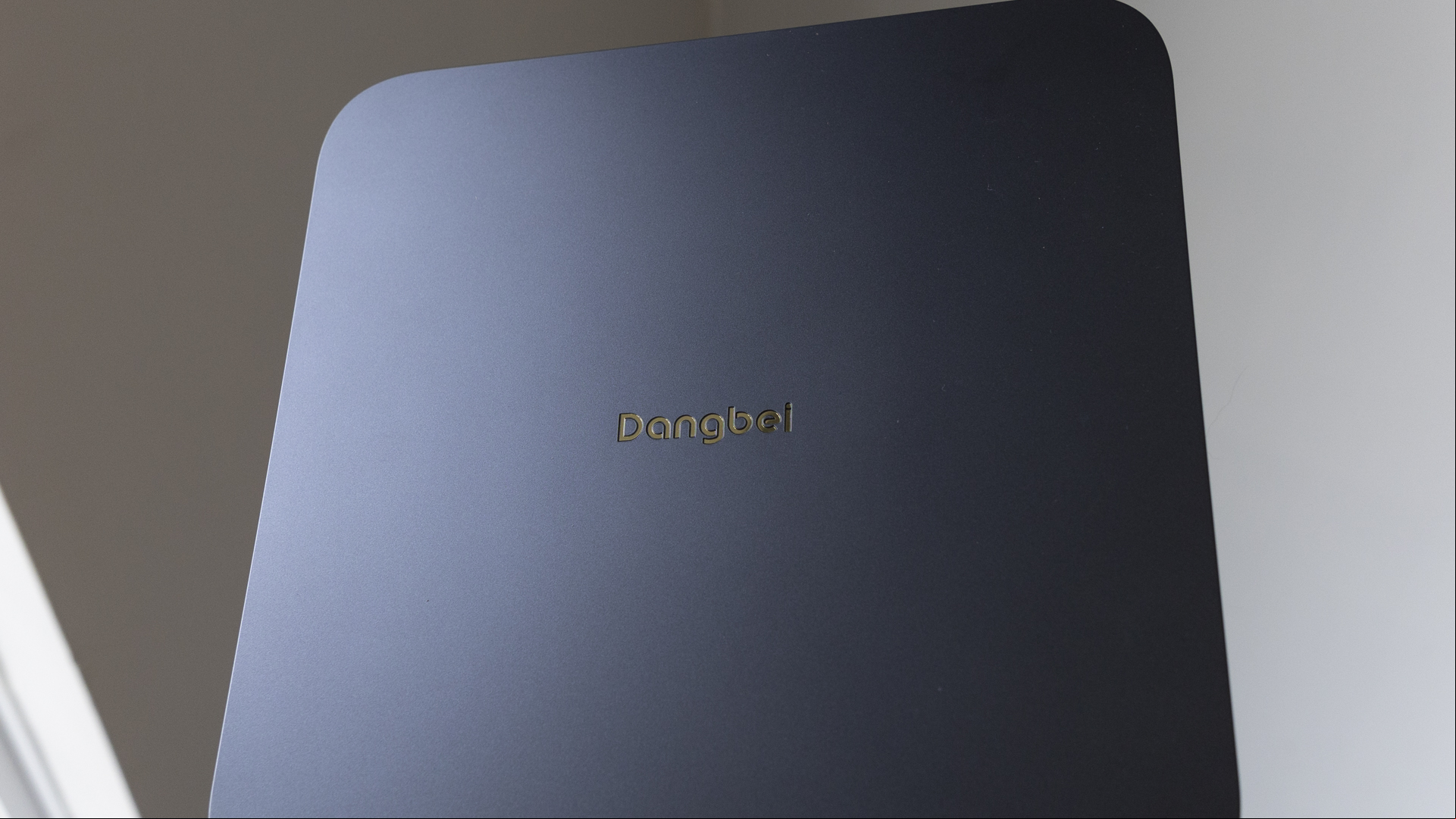 The Dangbei Atom laser projector top-view
