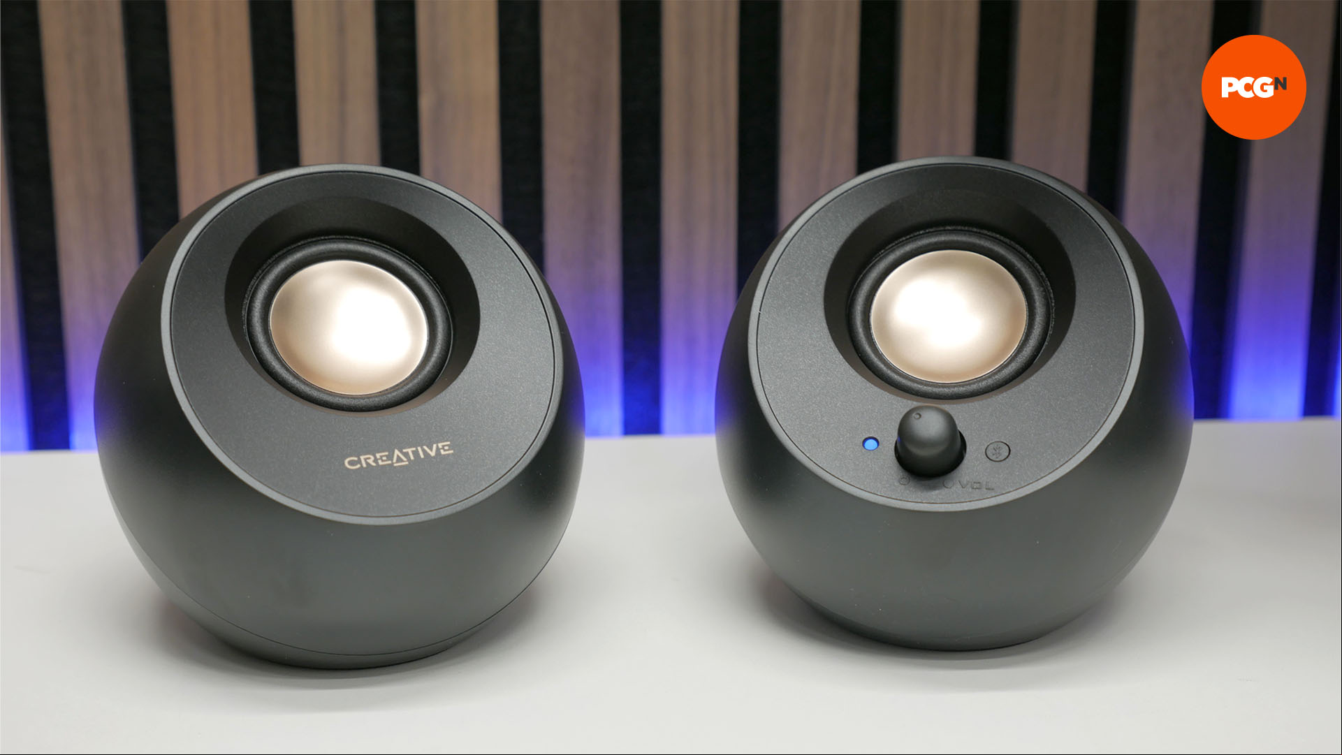 creative pebble v3 review 02