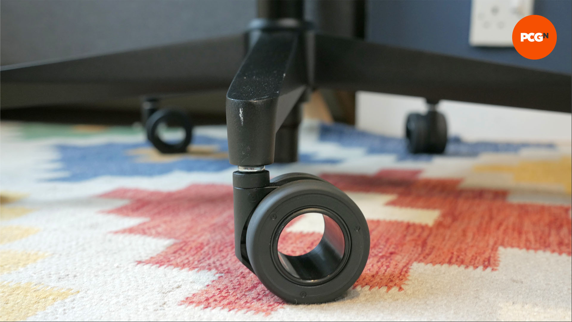 fractal refine review 09 wheels castors