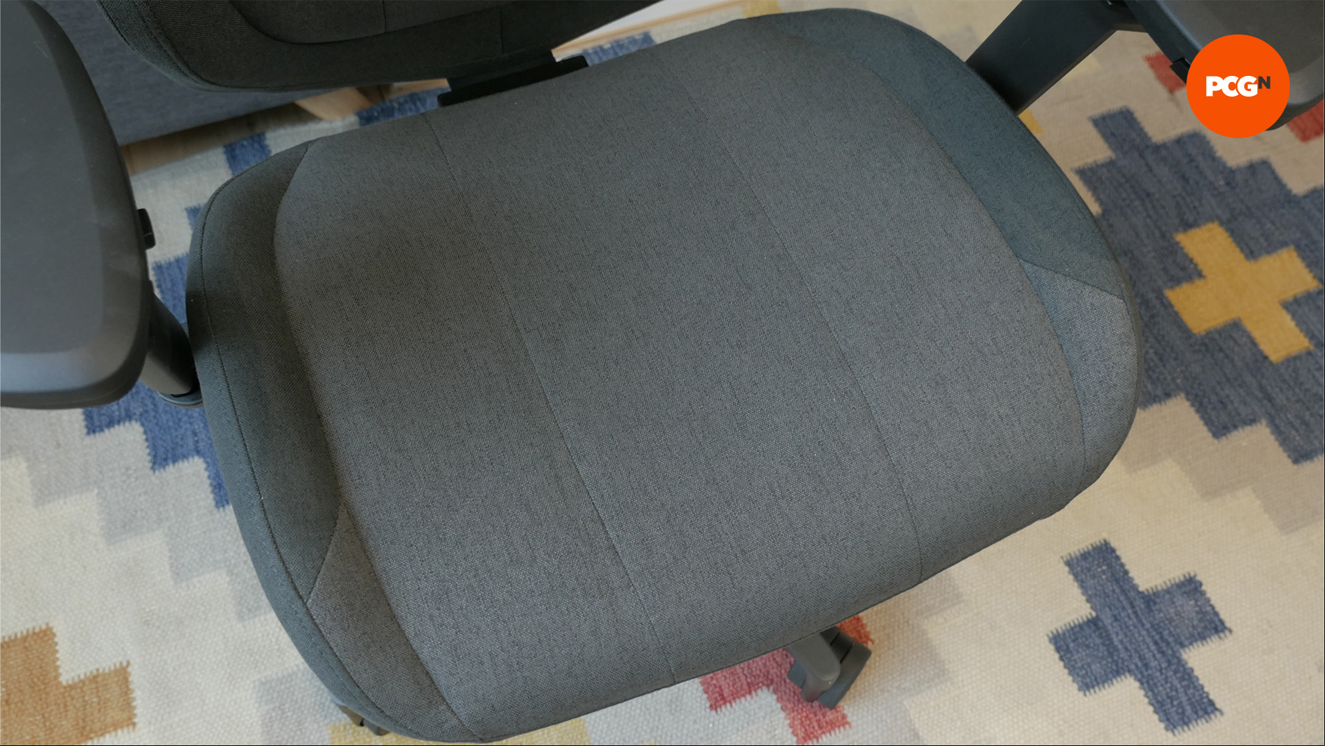 fractal refine review 11 seat fabric