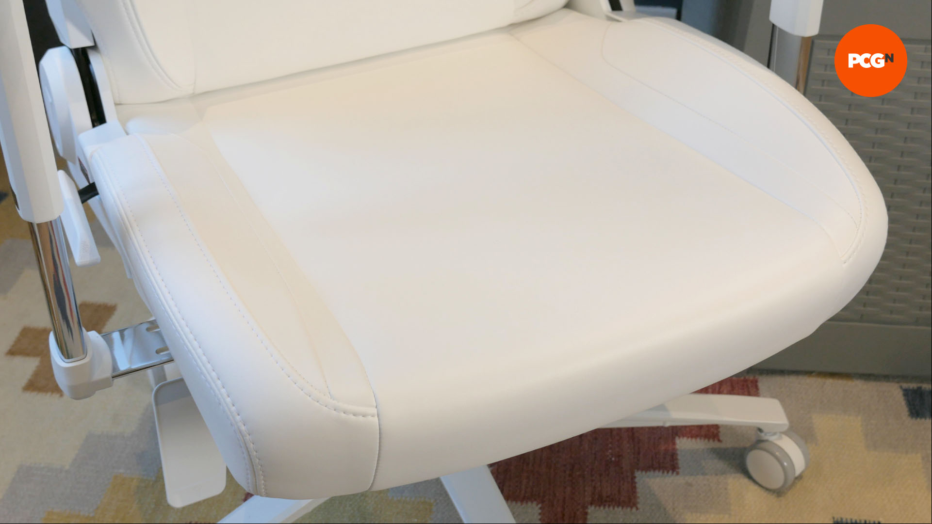 secretlab titan evo nanogen review 05