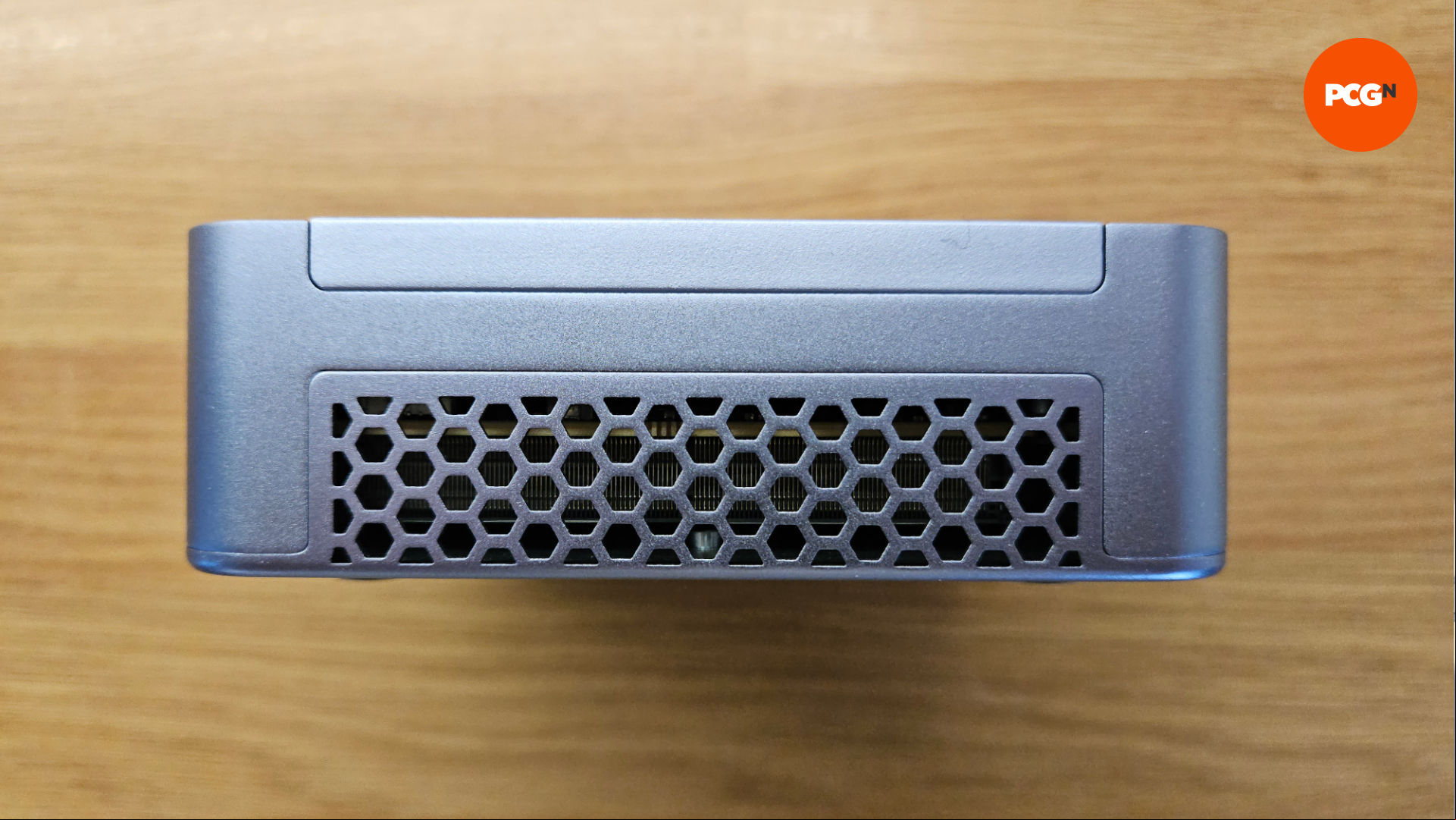 Geekom AX8 Pro side ventilation grills