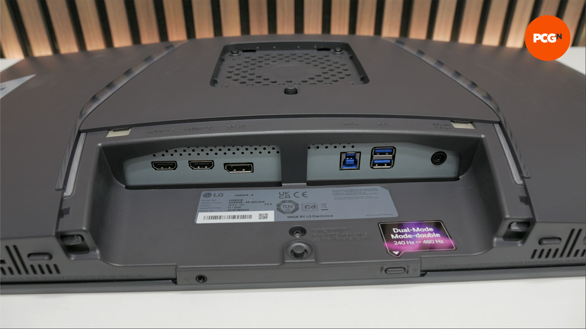 lg ultragear 32gs95ue review 05 ports