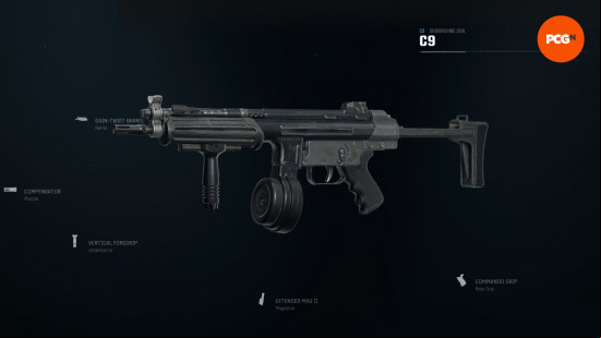 Best Warzone loadouts: a stubby submachine gun with large drum magazine attachment.