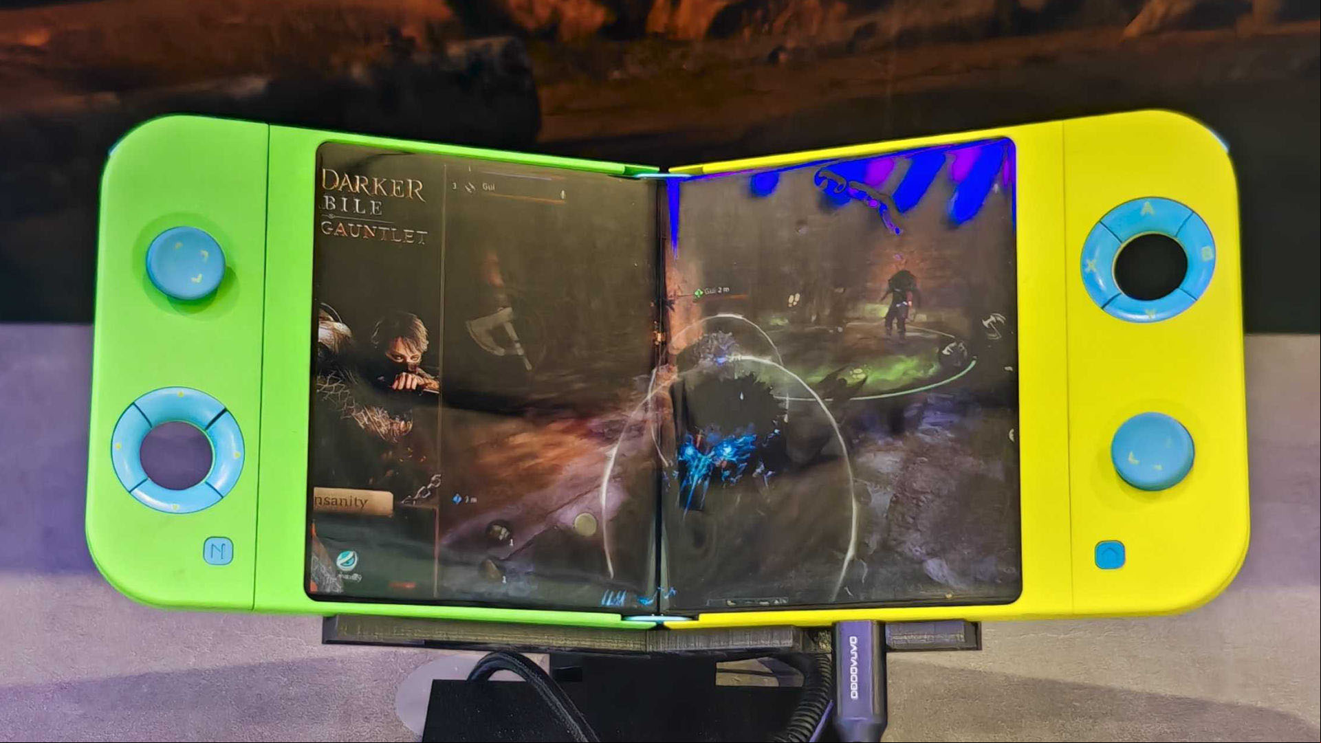 samsung flex gaming foldable gaming handheld 01