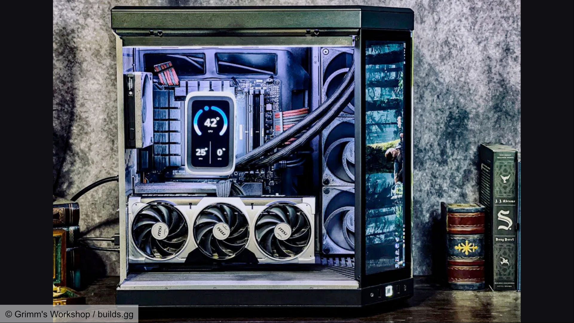 Side and front of the Last of Us gaming PC build