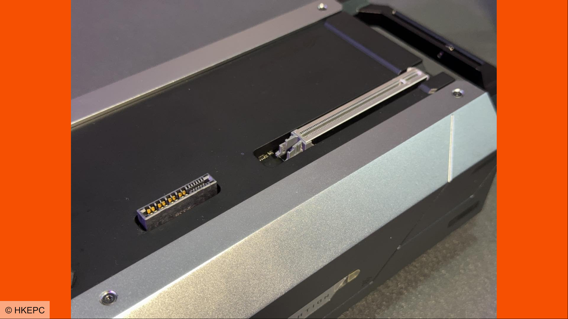 Available GPU connections on the Asus ROG XG Station 3 eGPU
