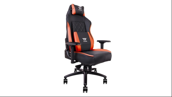 Thermaltake's butt-chilling gaming chair isn't just a hilarious-sounding gimmick